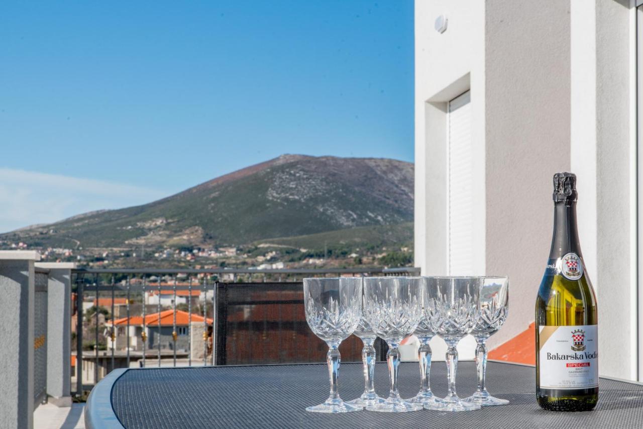 Apartments Zilic Каштел-Стари Экстерьер фото