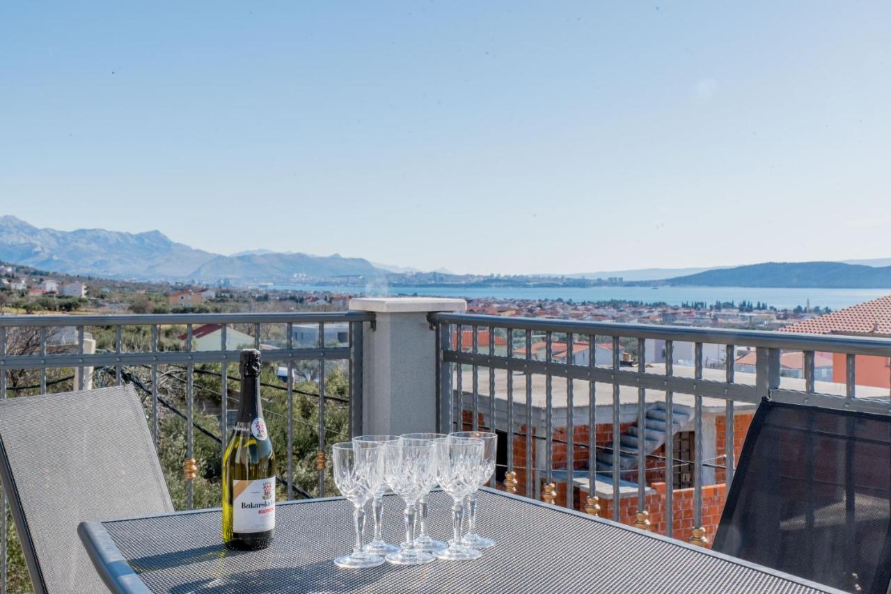 Apartments Zilic Каштел-Стари Экстерьер фото